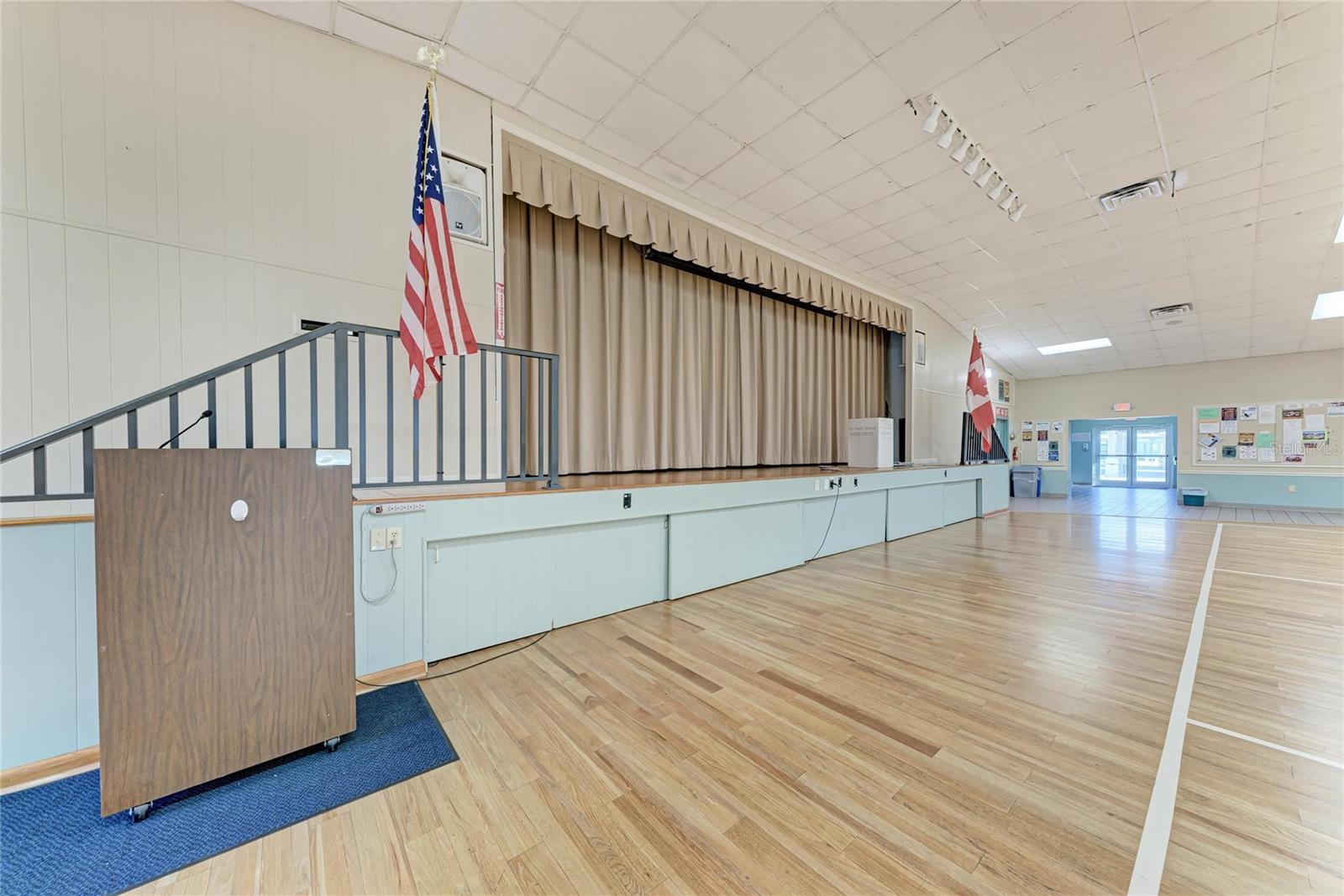 Image 44 of 60 For 1306 41st Avenue E