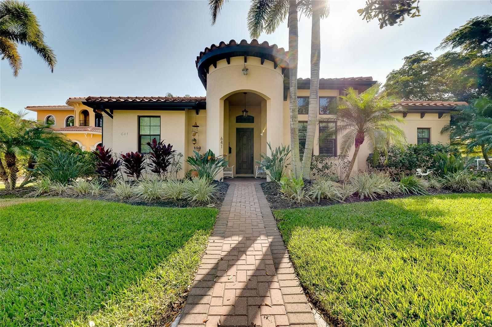 Image 2 of 100 For 641 Venice Avenue