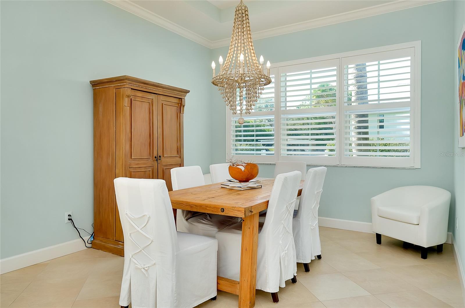 Image 31 of 100 For 641 Venice Avenue