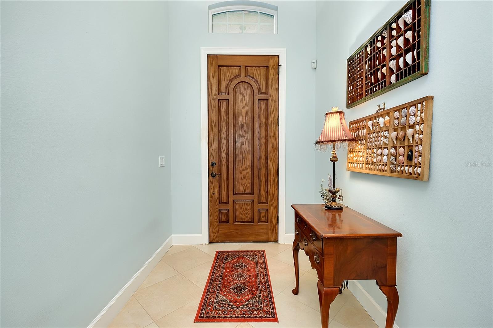 Image 5 of 100 For 641 Venice Avenue