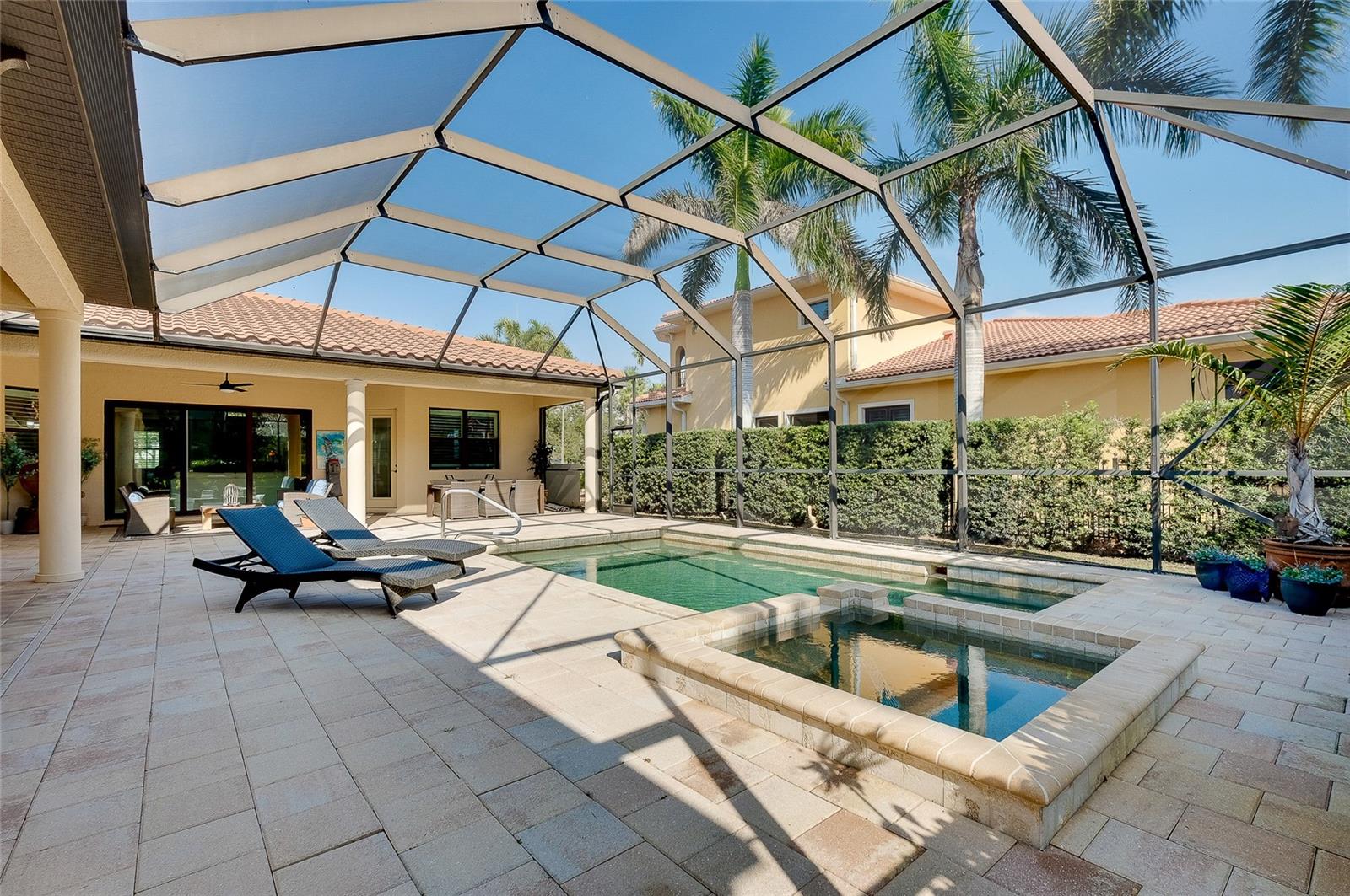 Image 69 of 100 For 641 Venice Avenue