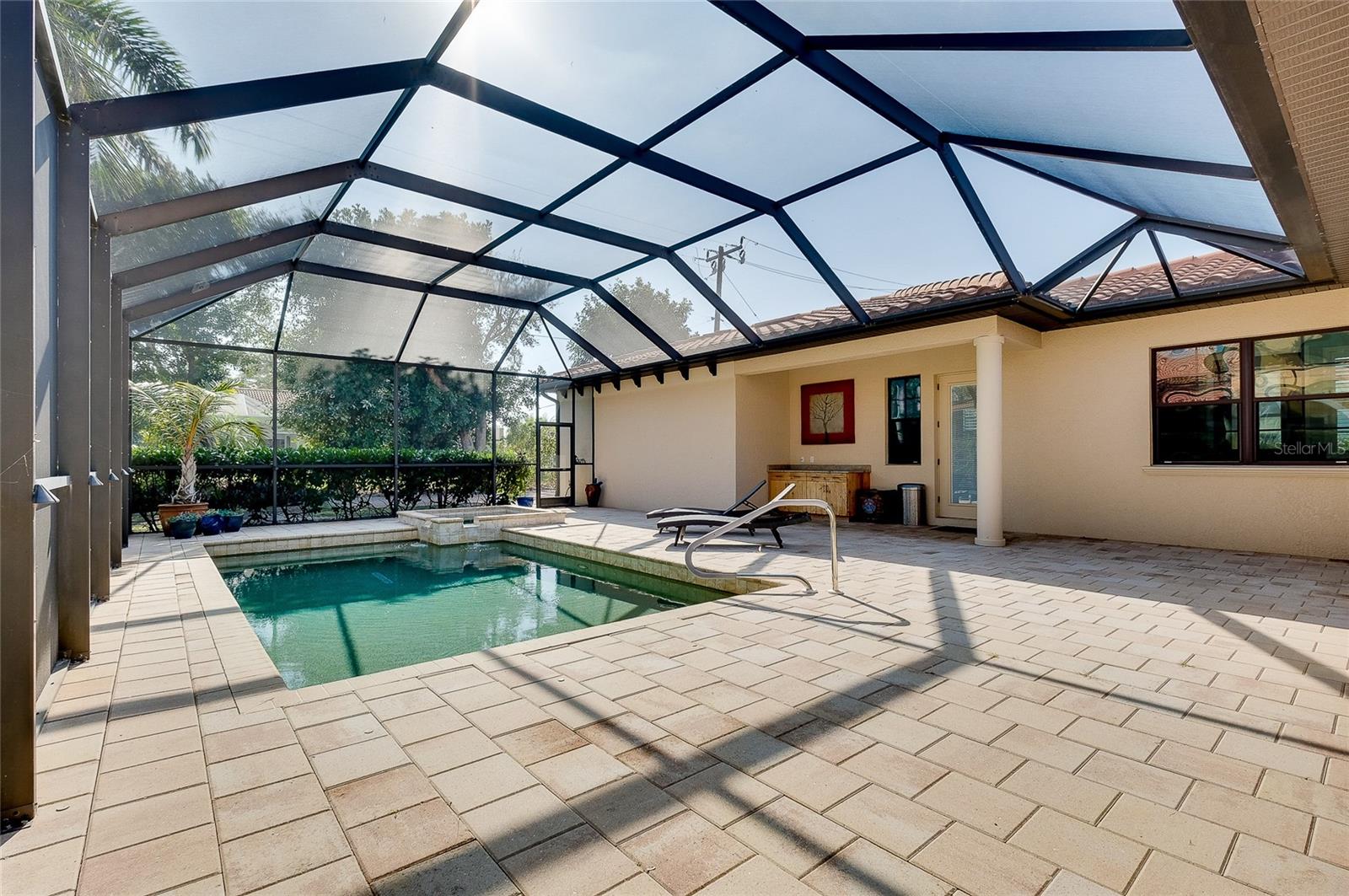 Image 76 of 100 For 641 Venice Avenue