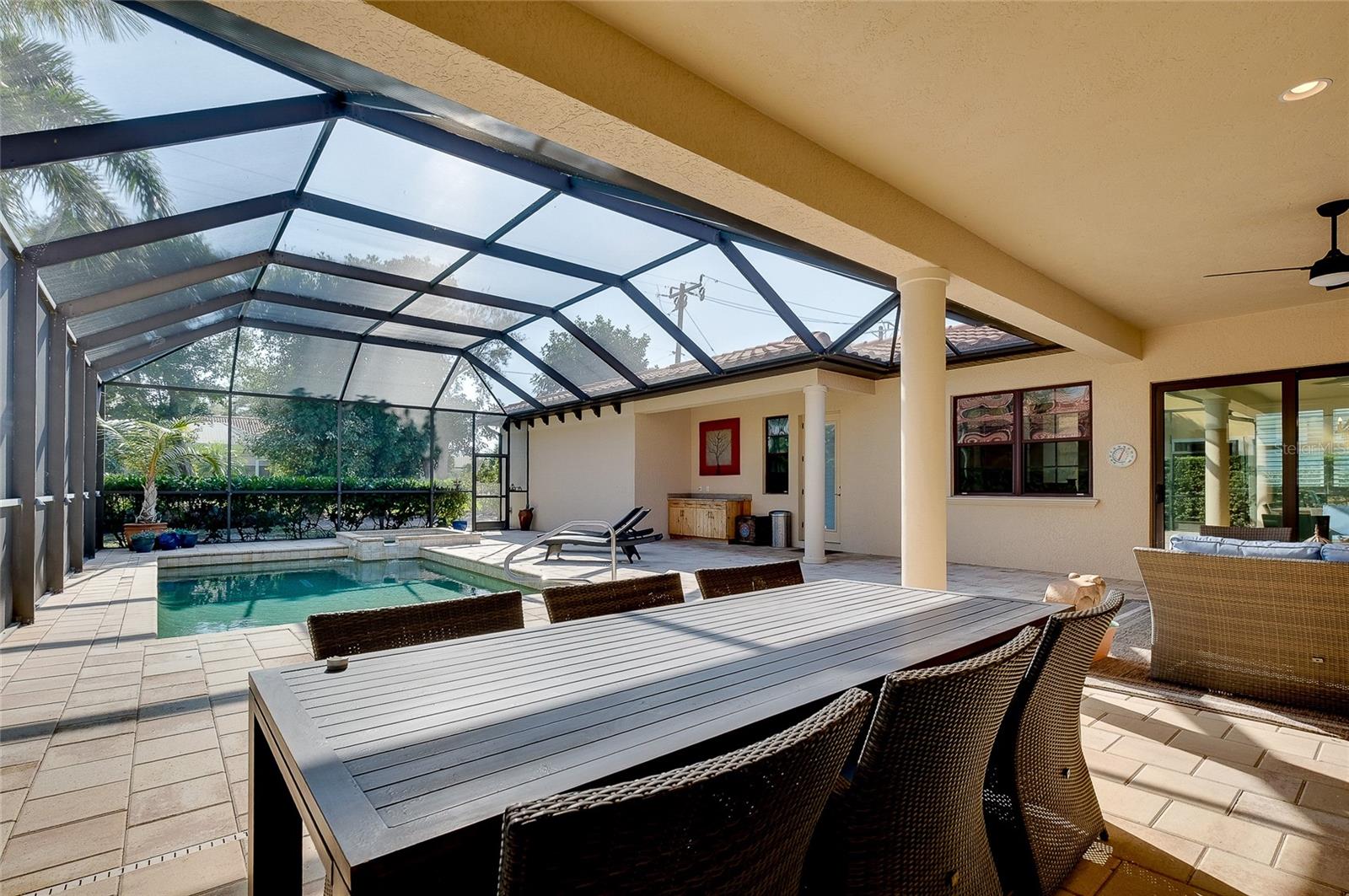 Image 77 of 100 For 641 Venice Avenue