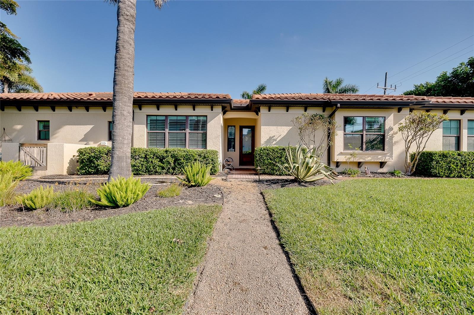 Image 84 of 100 For 641 Venice Avenue