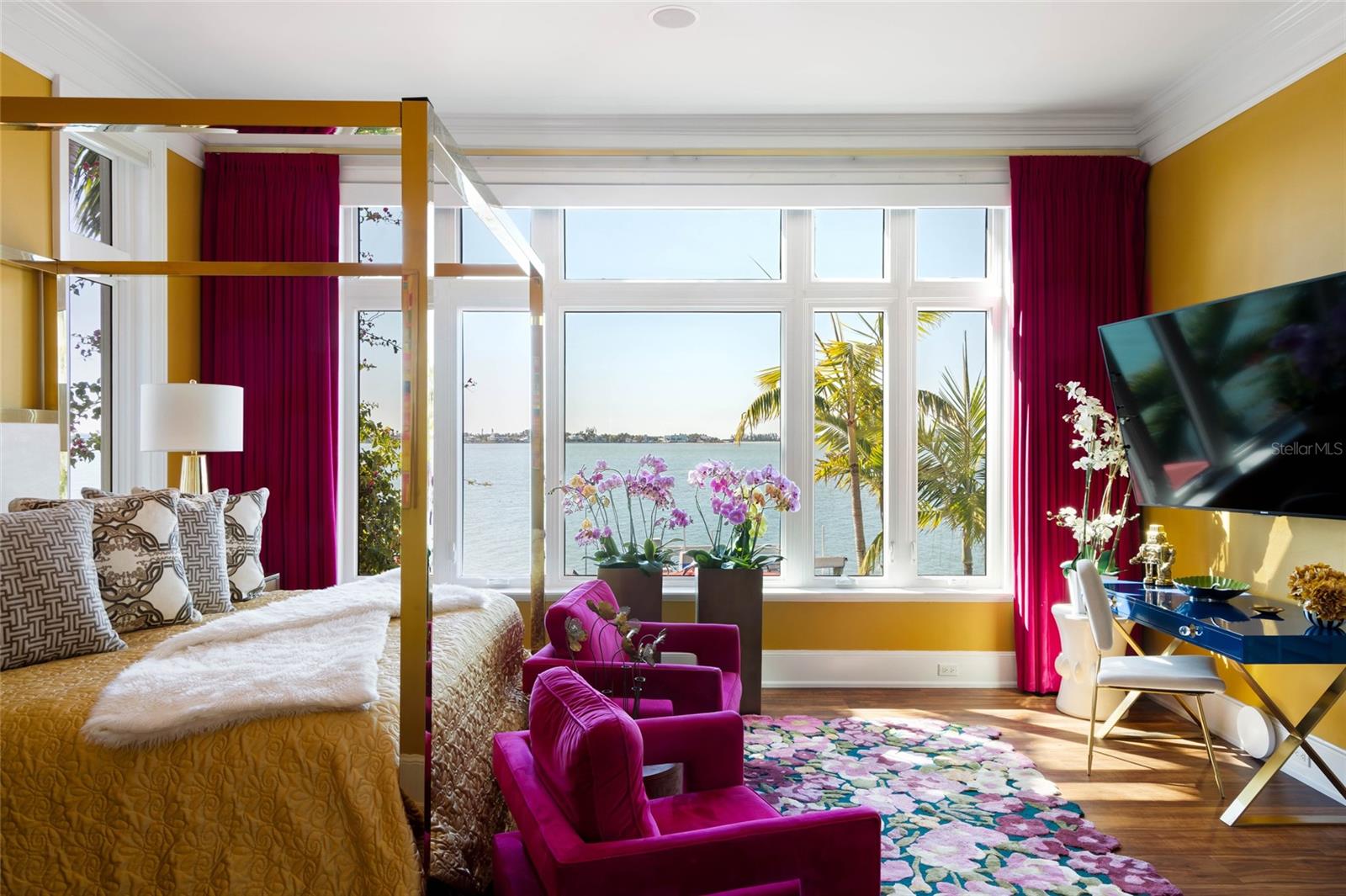 Image 11 of 27 For 1204 Hillview Drive