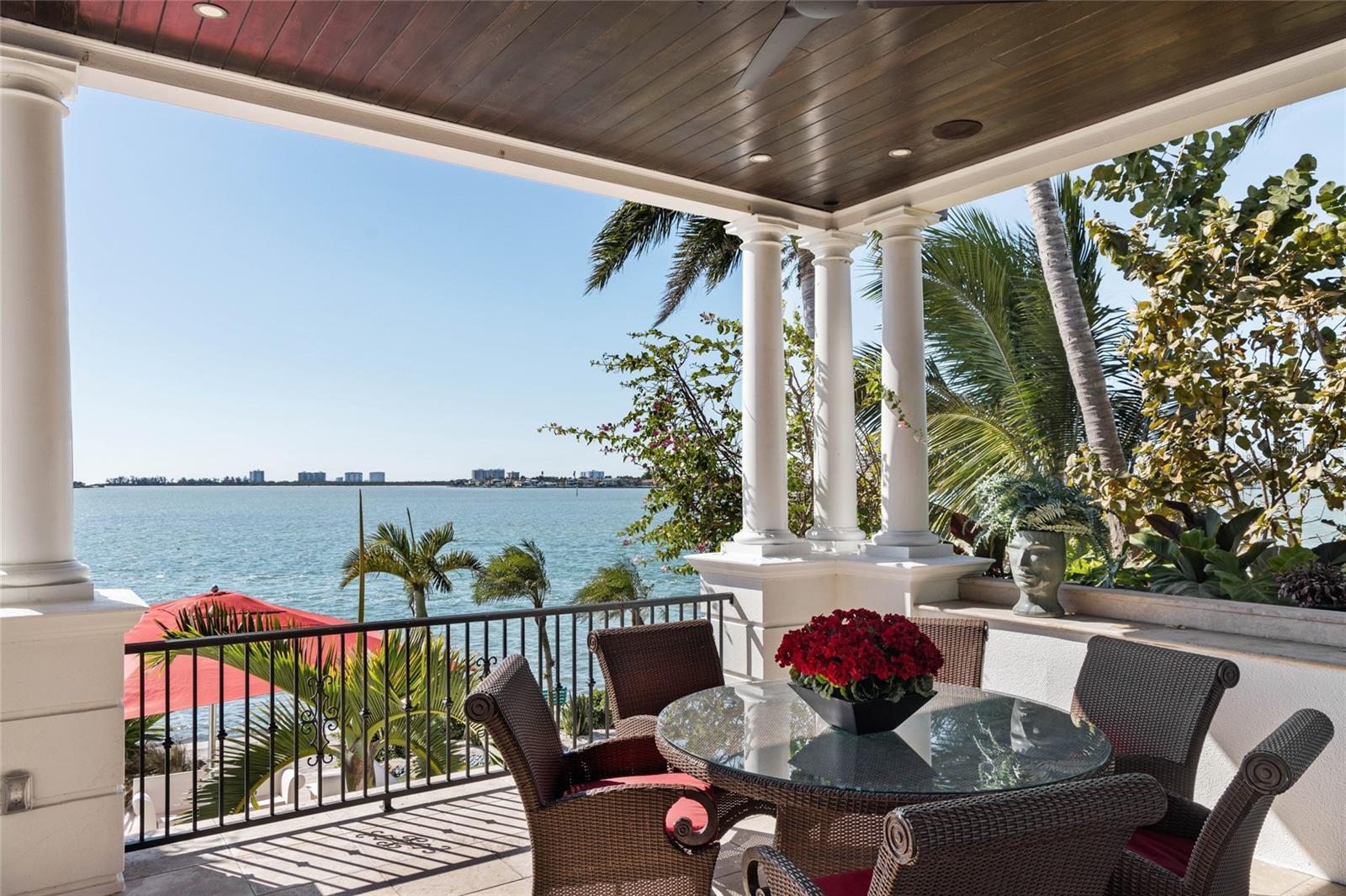 Image 13 of 27 For 1204 Hillview Drive