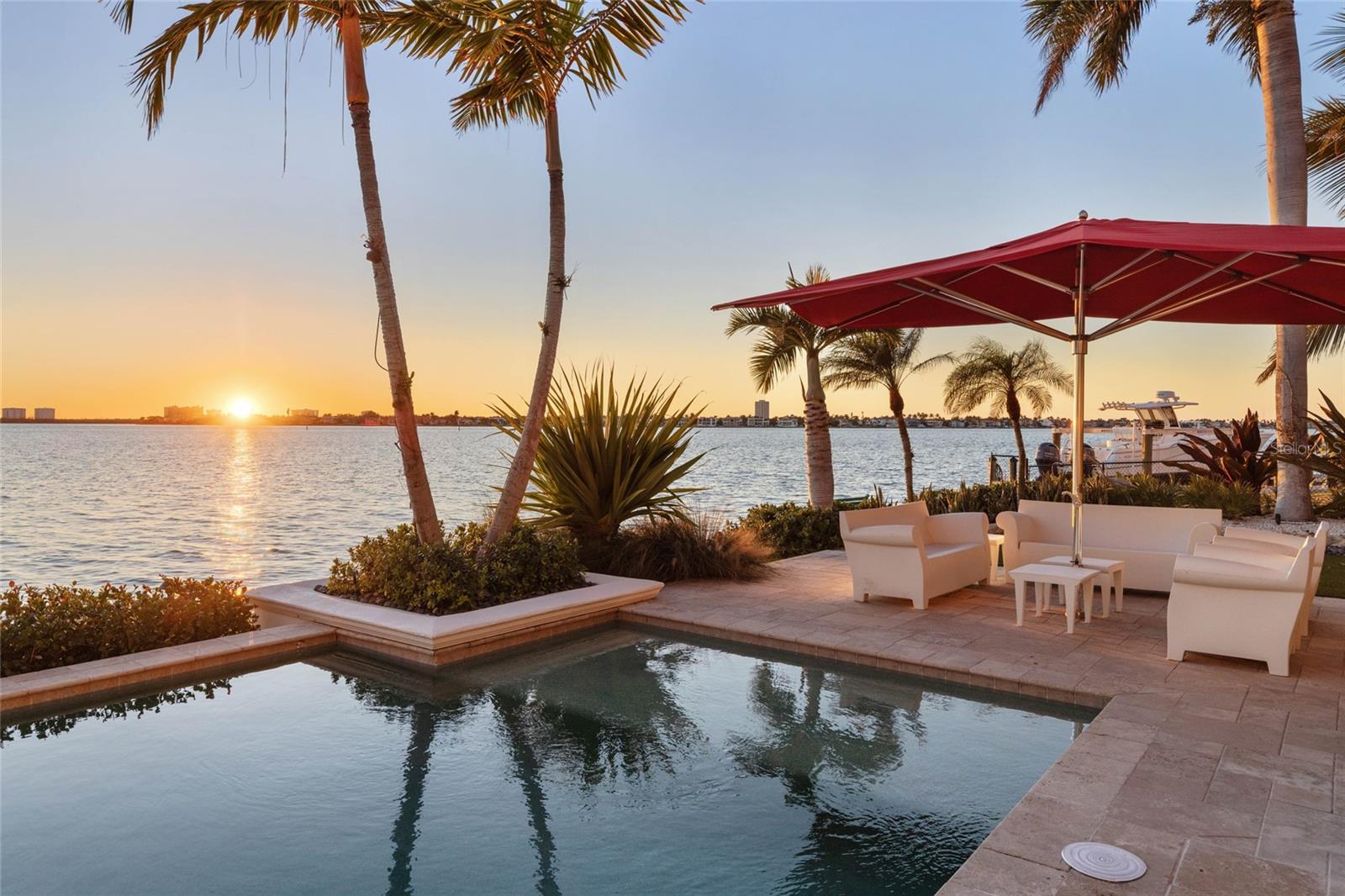 Image 16 of 27 For 1204 Hillview Drive