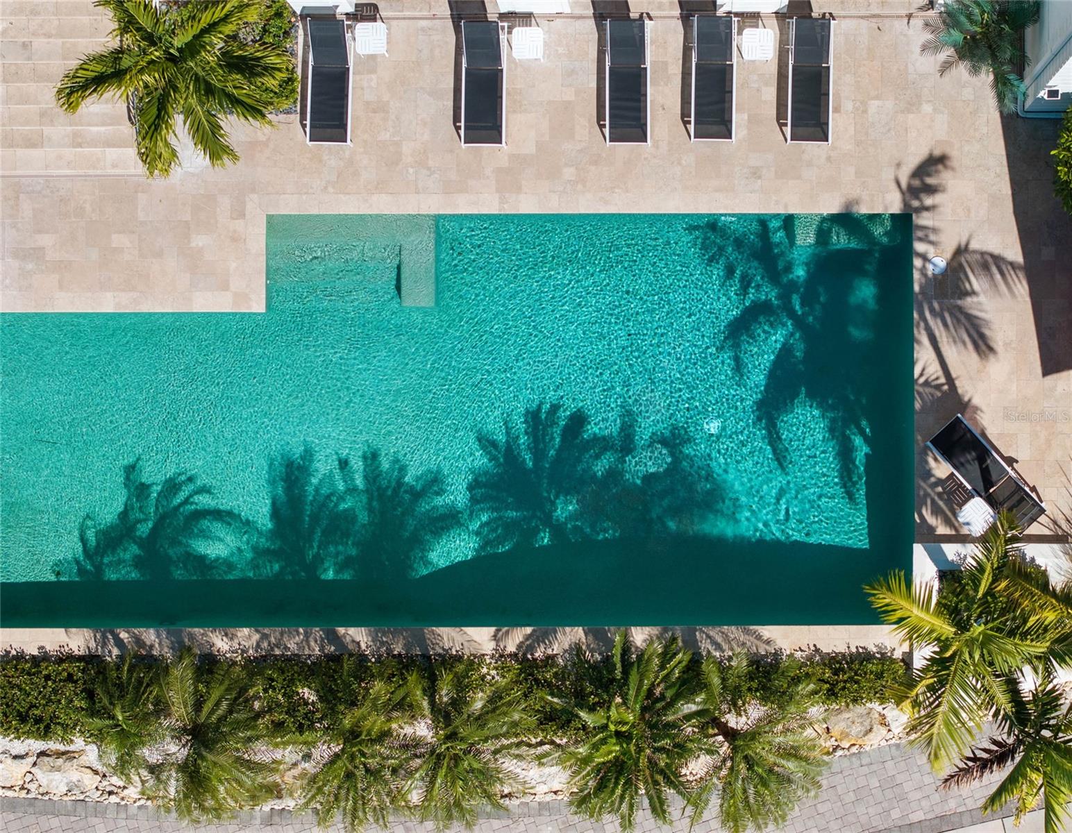 Image 26 of 27 For 1204 Hillview Drive