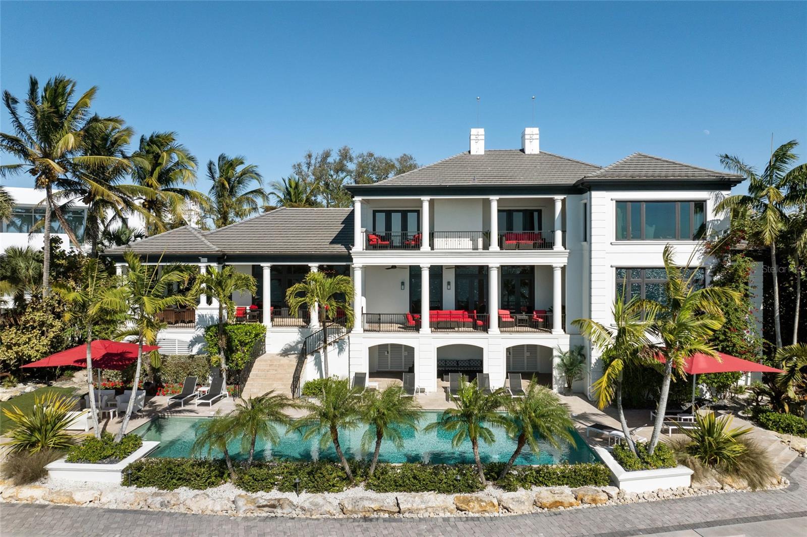 Image 5 of 27 For 1204 Hillview Drive