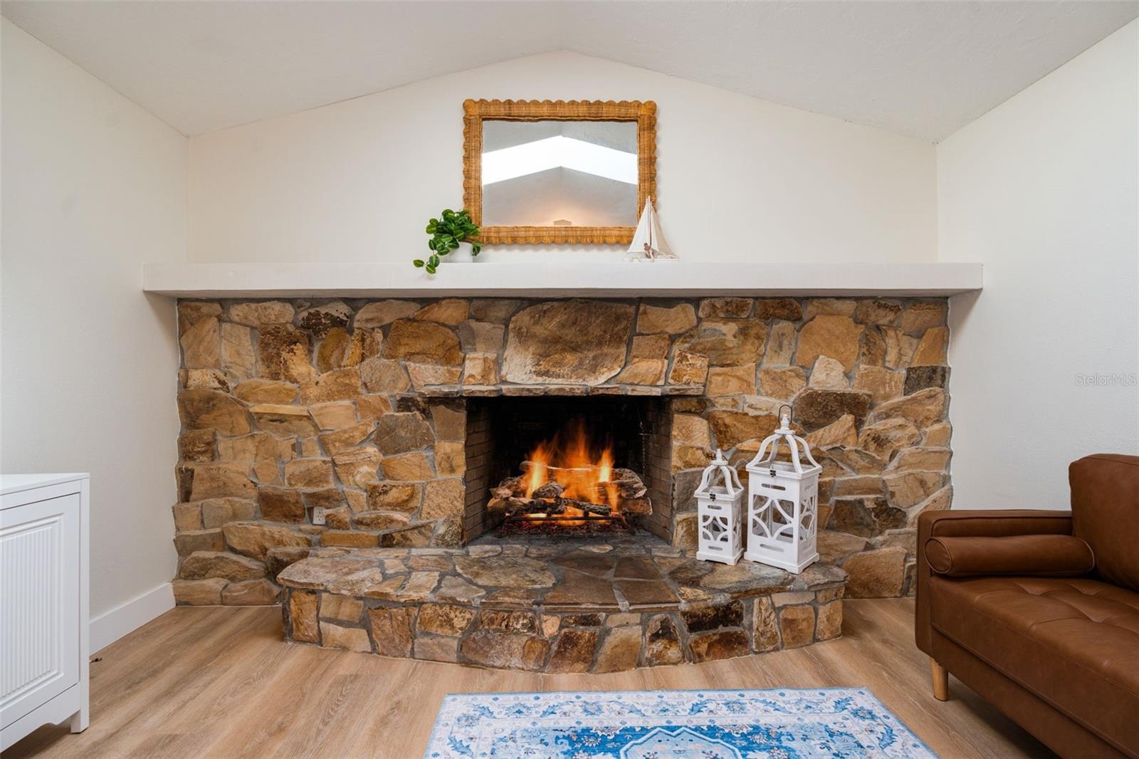 Image 12 of 29 For 4343 Arrow Avenue