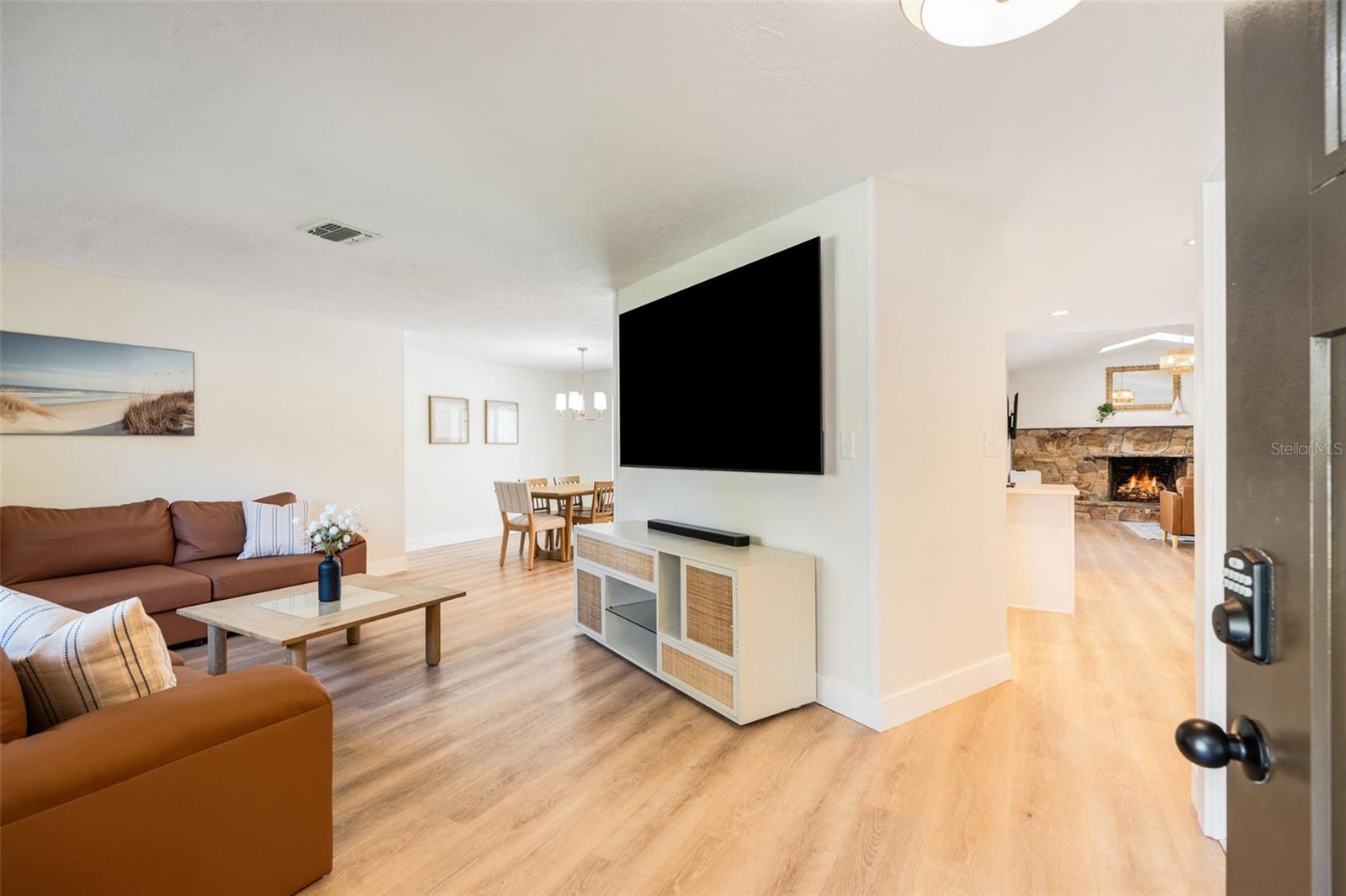 Image 2 of 29 For 4343 Arrow Avenue