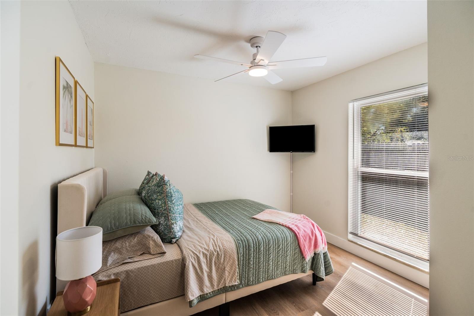 Image 20 of 29 For 4343 Arrow Avenue