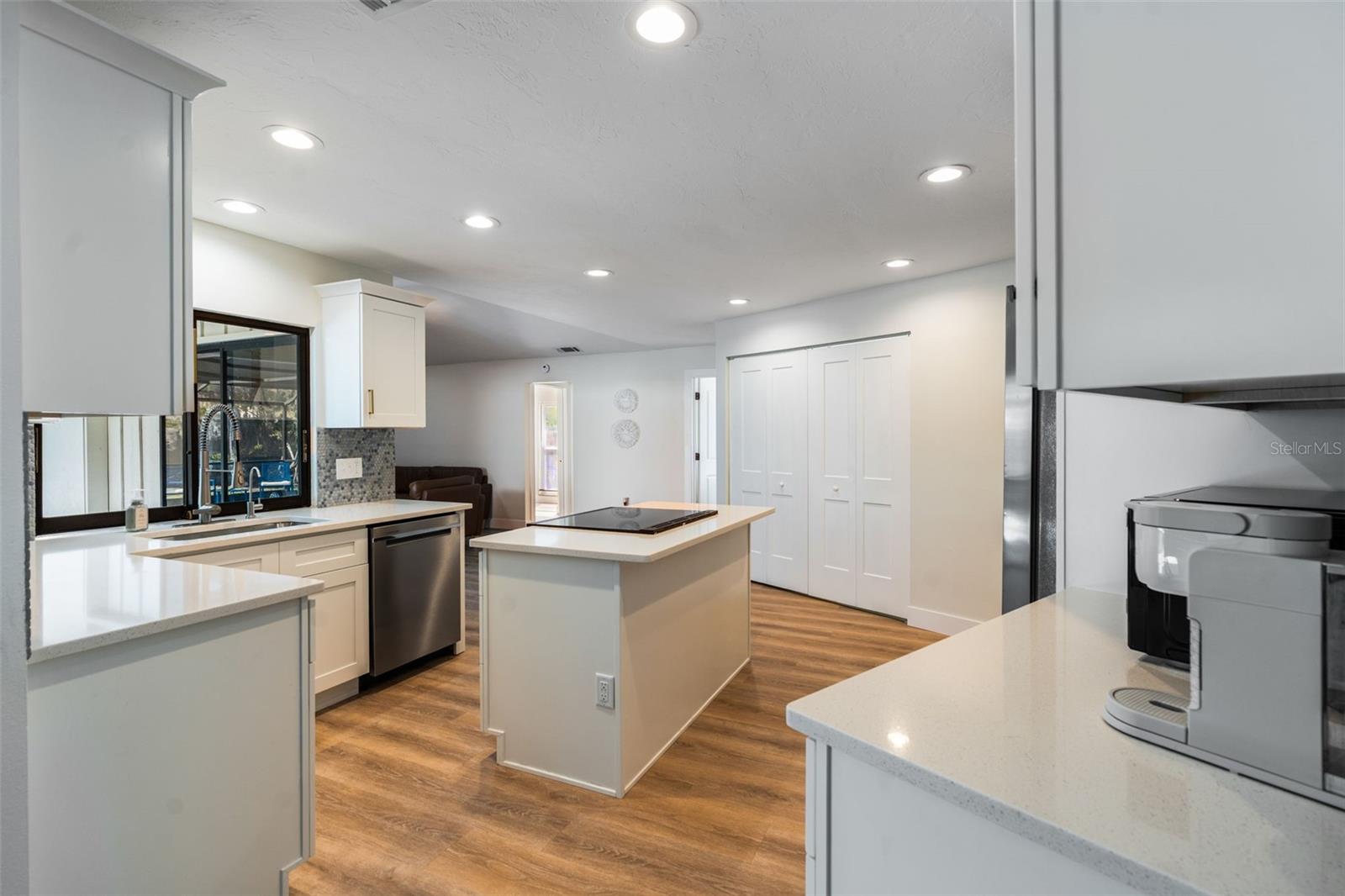 Image 6 of 29 For 4343 Arrow Avenue