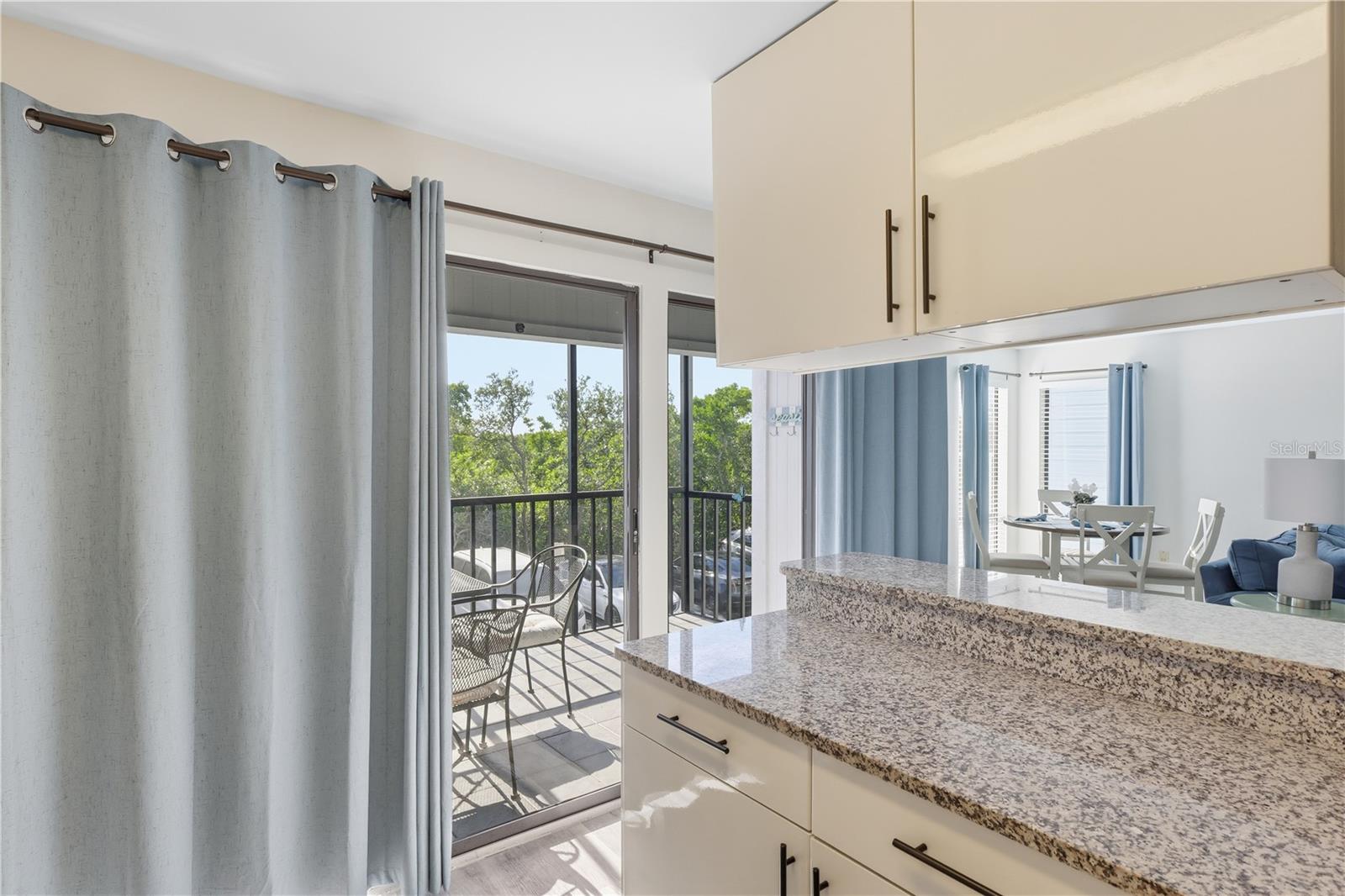 Image 8 of 33 For 3601 Bay Drive 106