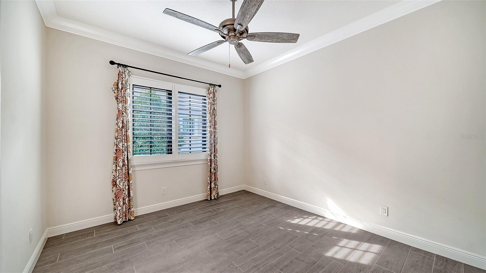 Image 27 of 59 For 7928 Matera Court