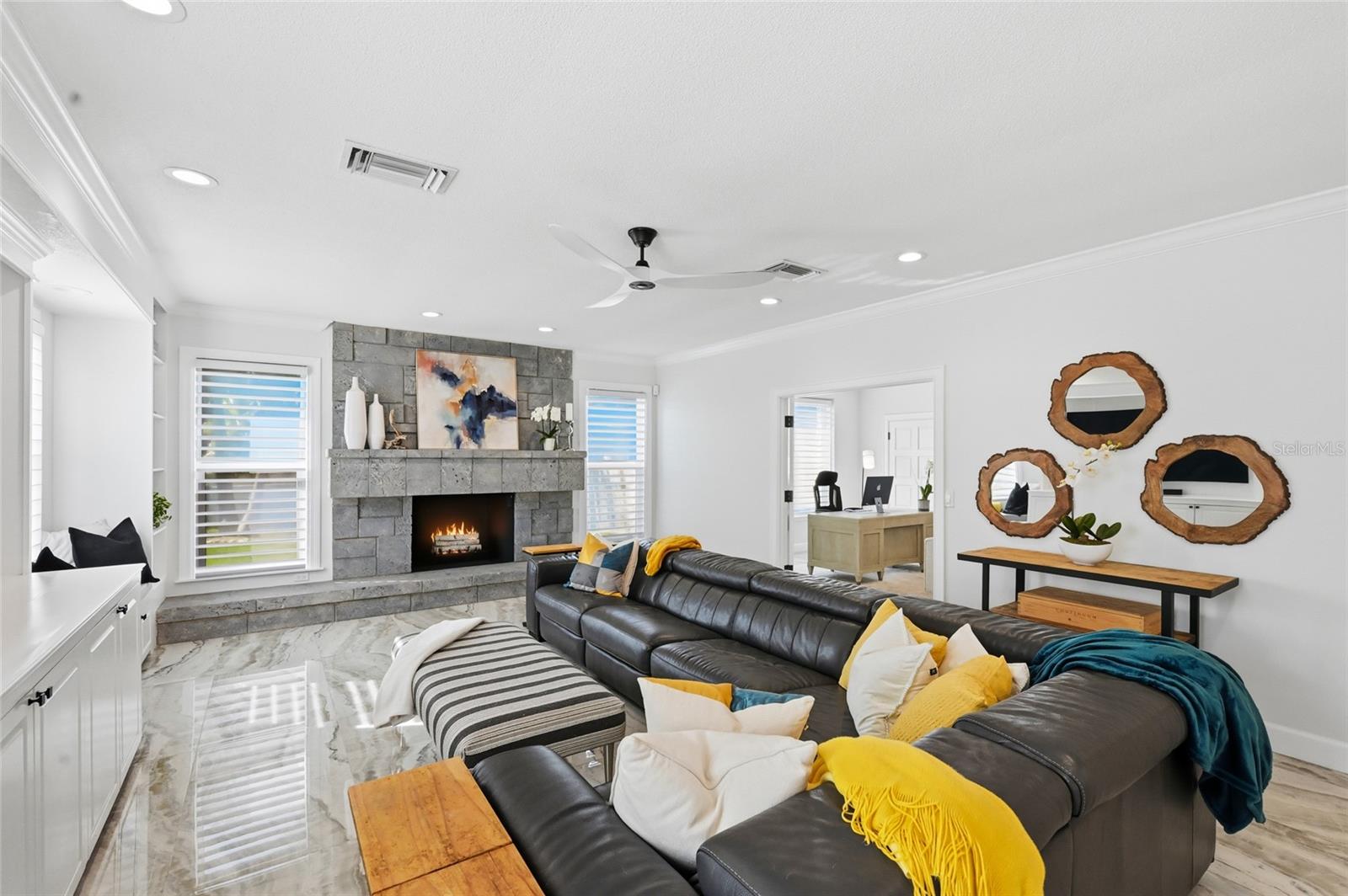 Image 12 of 83 For 1307 Riverview Circle