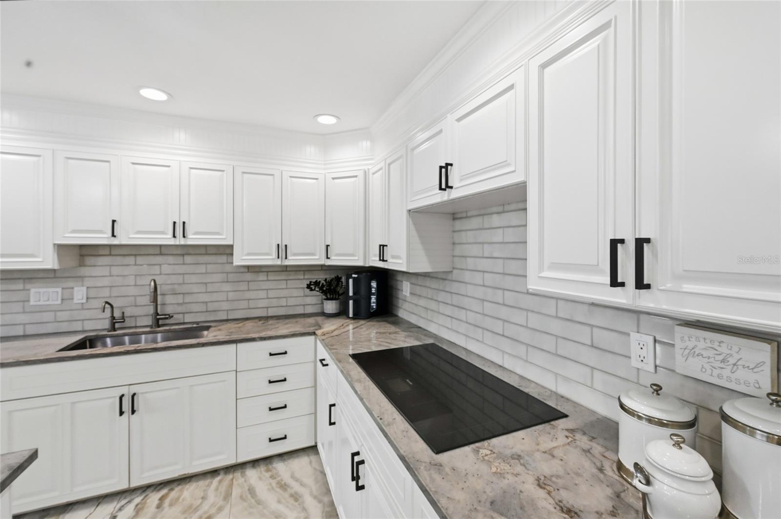 Image 21 of 83 For 1307 Riverview Circle