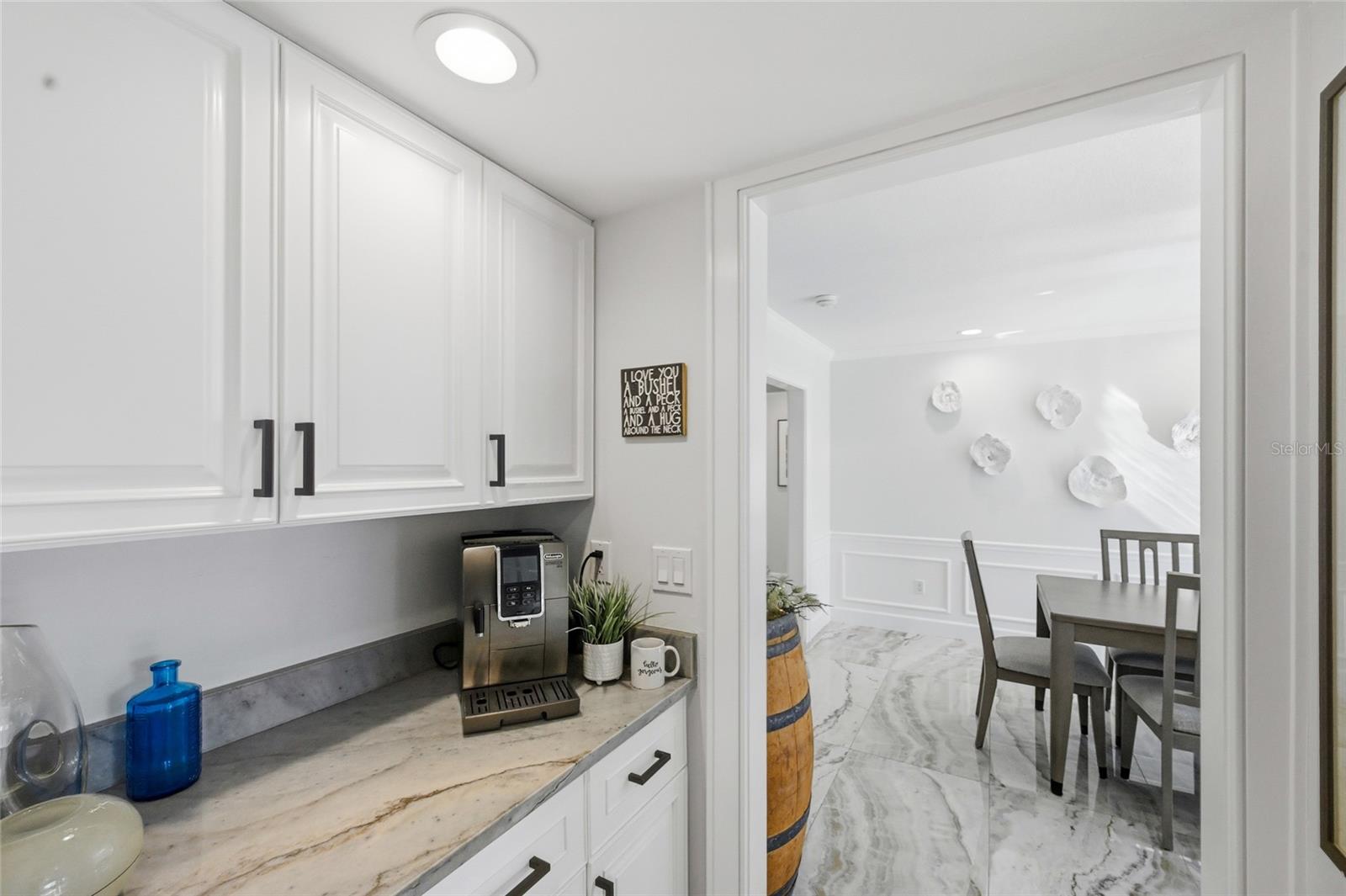 Image 24 of 83 For 1307 Riverview Circle