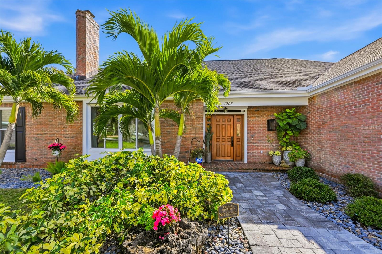 Image 3 of 83 For 1307 Riverview Circle