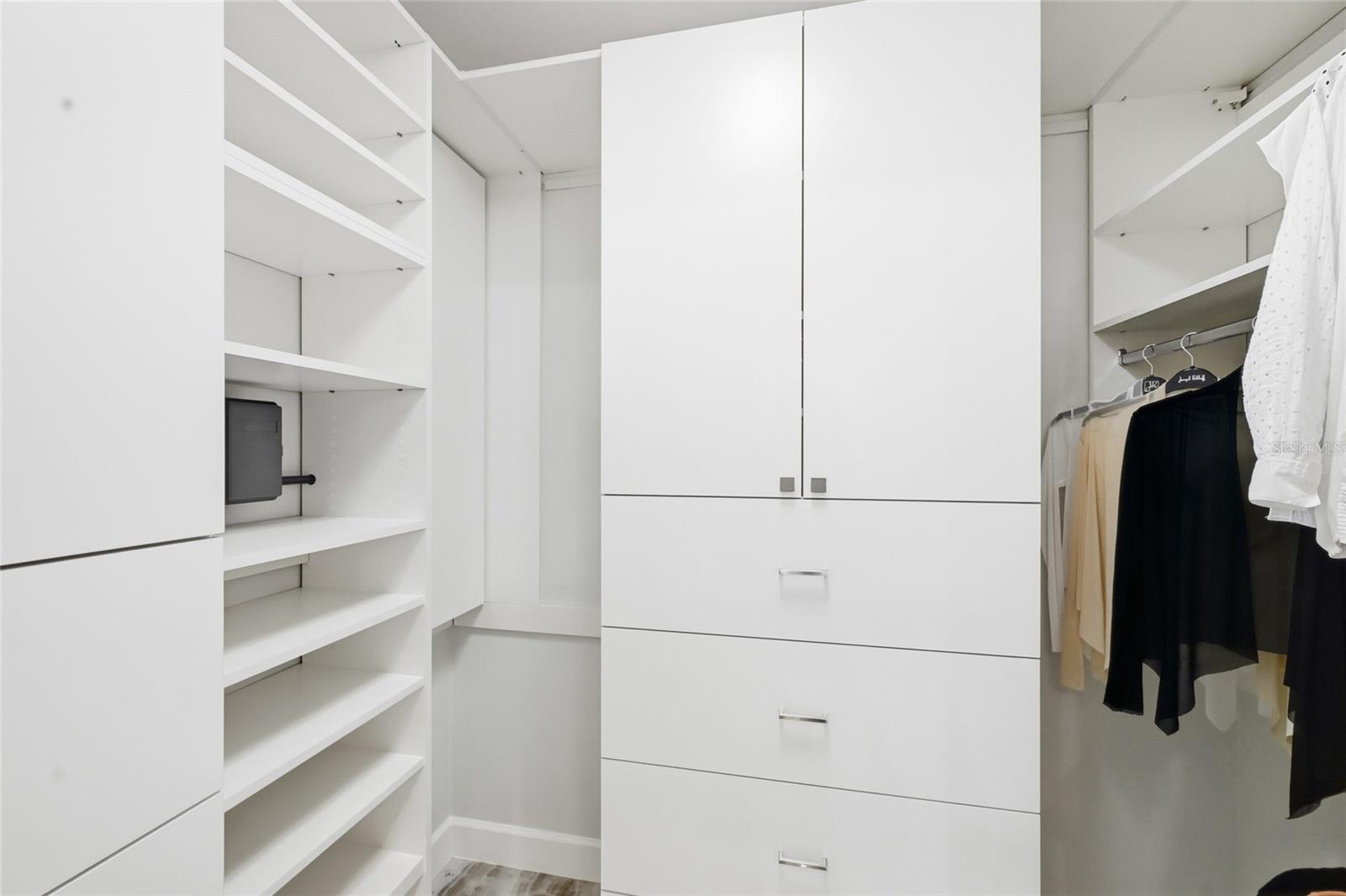 Image 40 of 83 For 1307 Riverview Circle