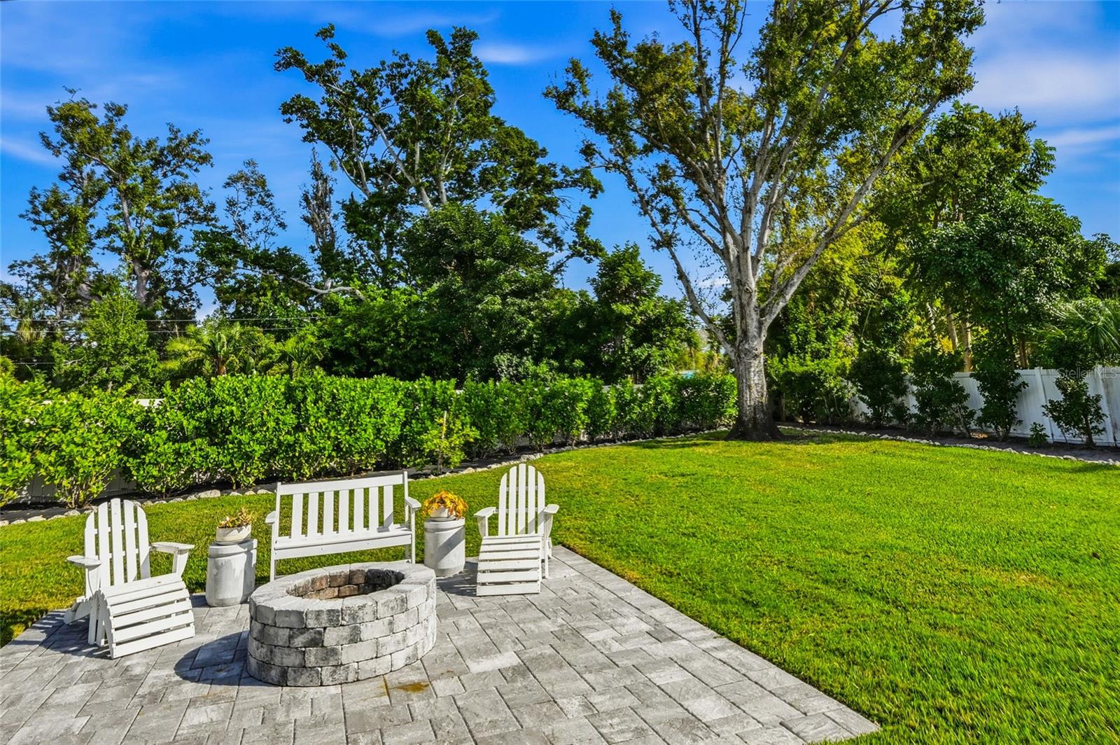 Image 65 of 83 For 1307 Riverview Circle