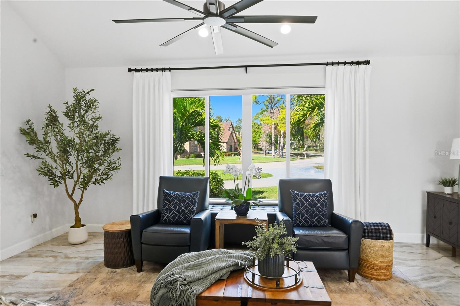 Image 8 of 83 For 1307 Riverview Circle