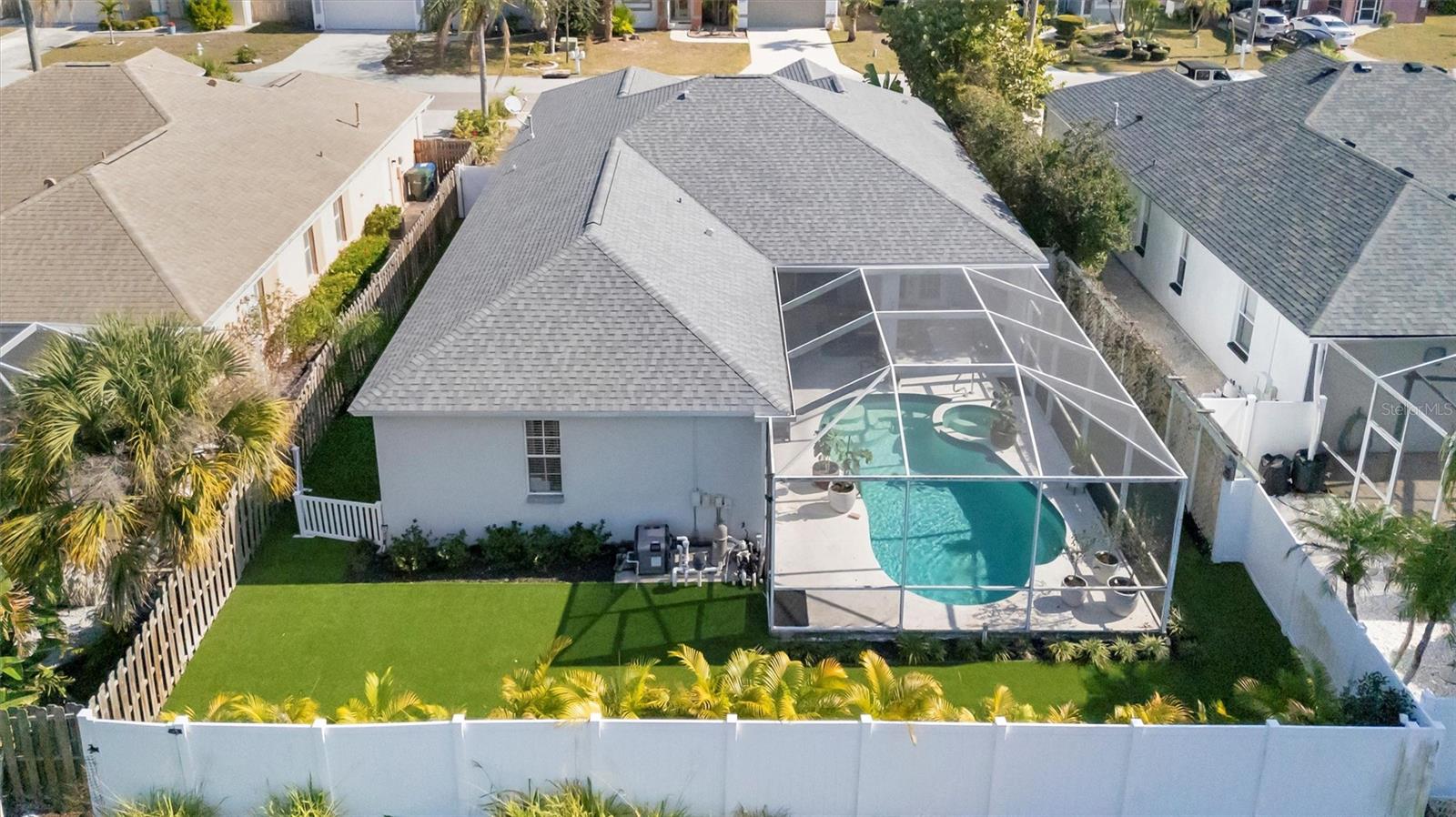 Image 6 of 74 For 5390 Matthew Court