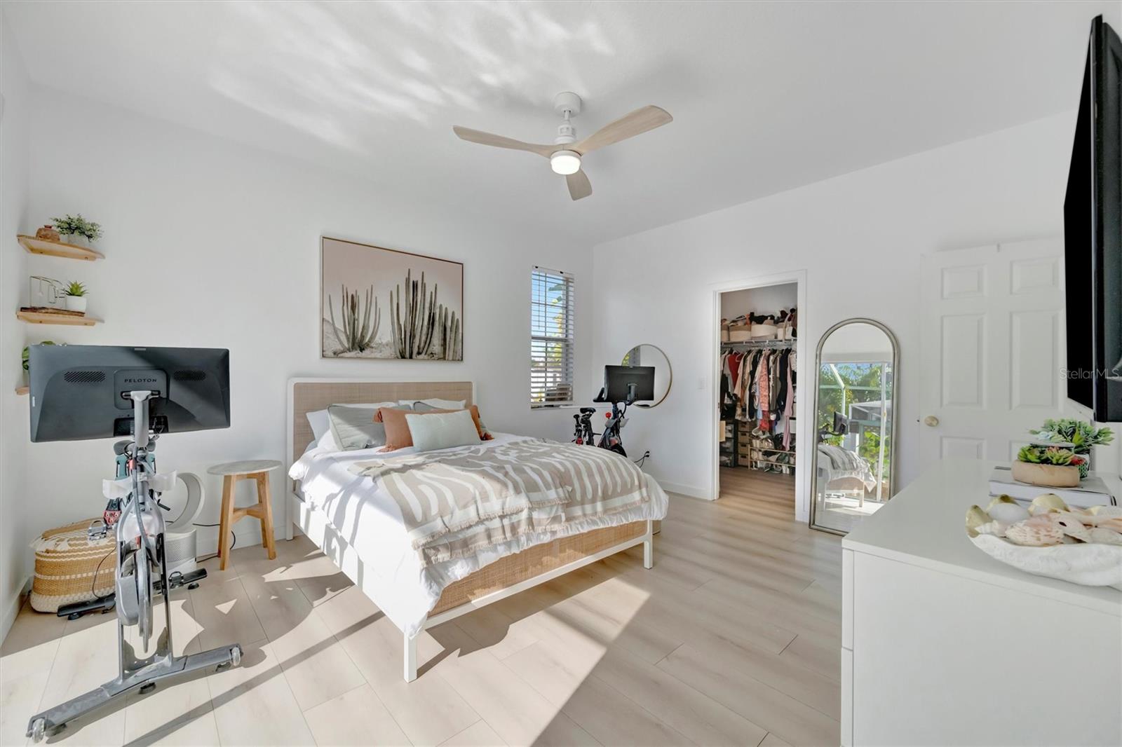 Image 63 of 74 For 5390 Matthew Court