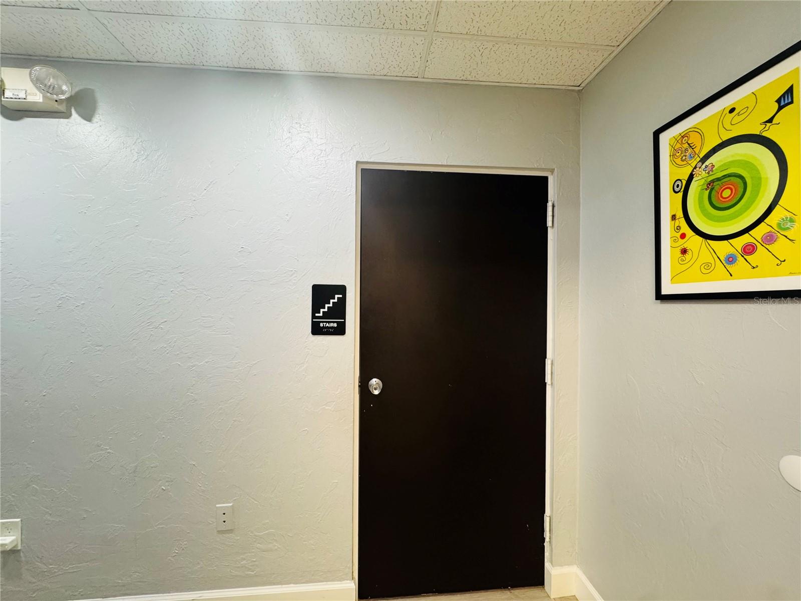 Image 13 of 26 For 4509 Bee Ridge Road E