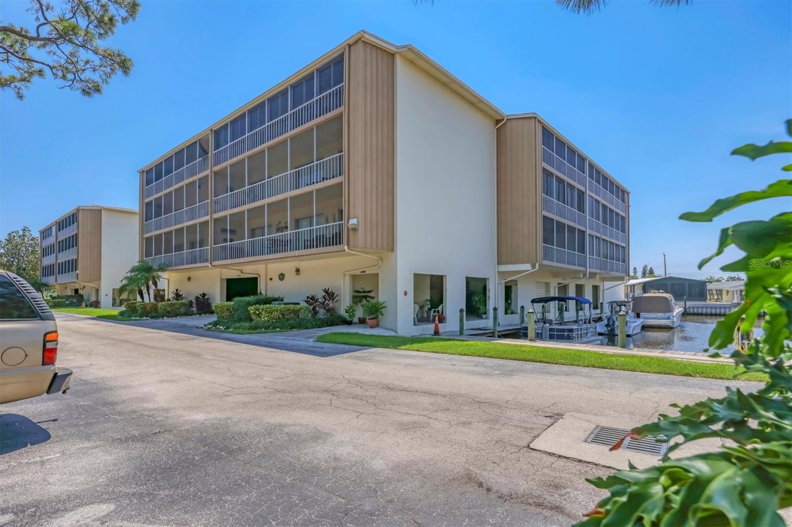 Image 2 of 36 For 1714 69th Avenue W B404