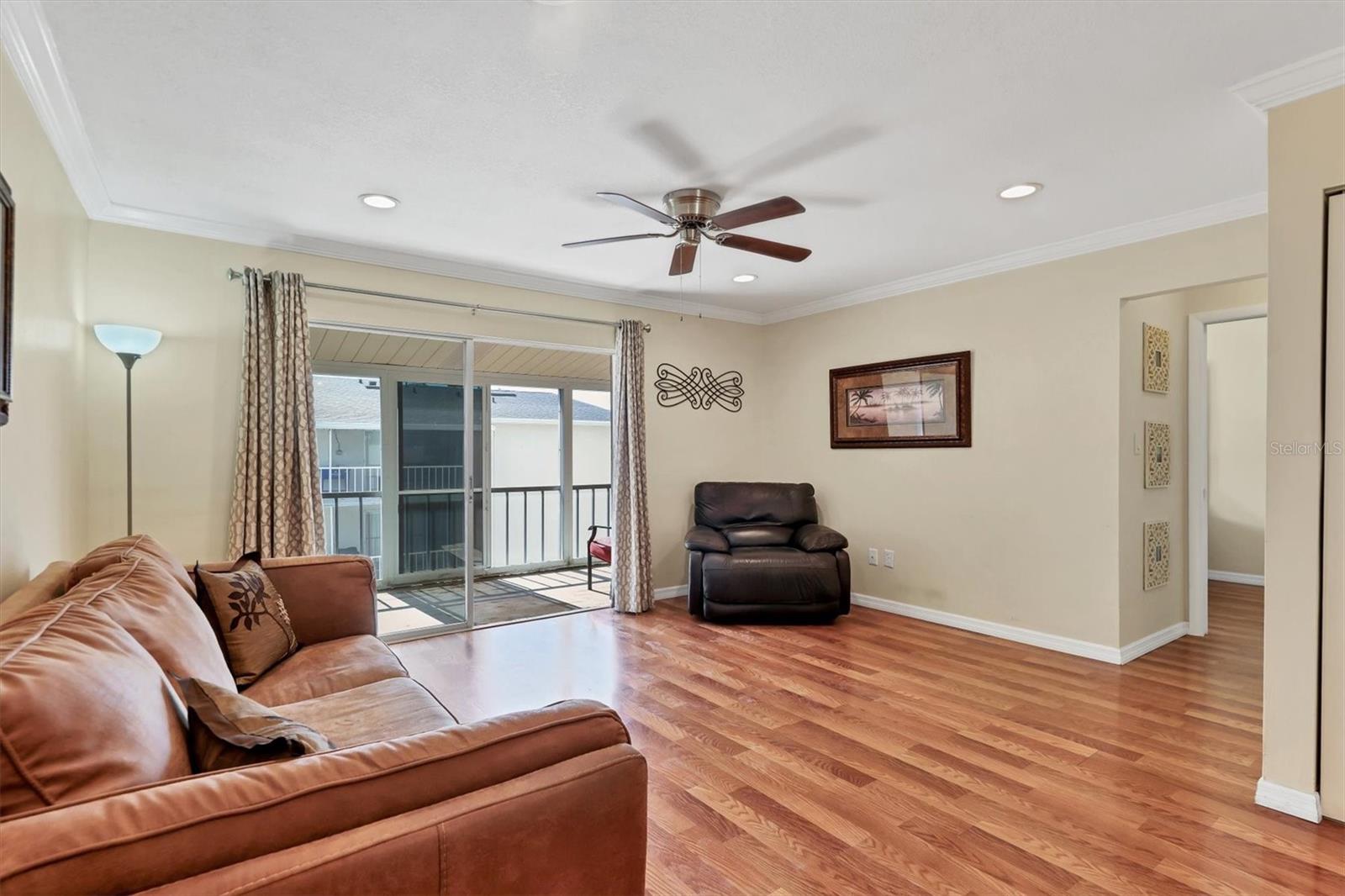 Image 9 of 36 For 1714 69th Avenue W B404