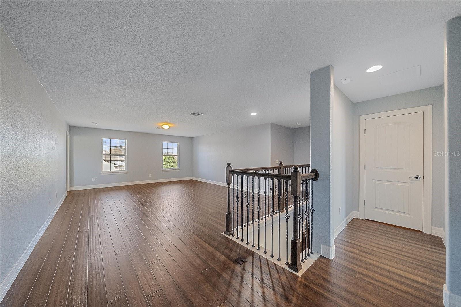 Image 25 of 52 For 604 Bishop Bay Loop