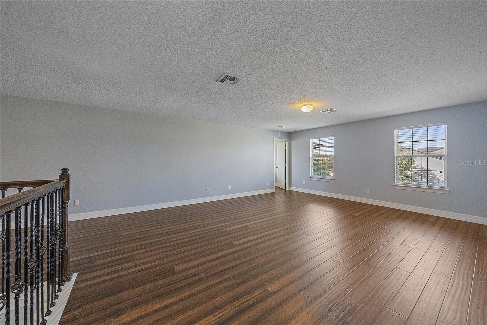 Image 28 of 52 For 604 Bishop Bay Loop