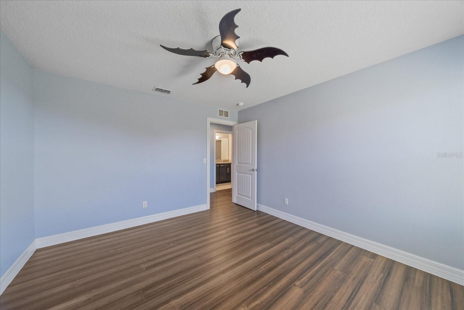 Image 44 of 52 For 604 Bishop Bay Loop