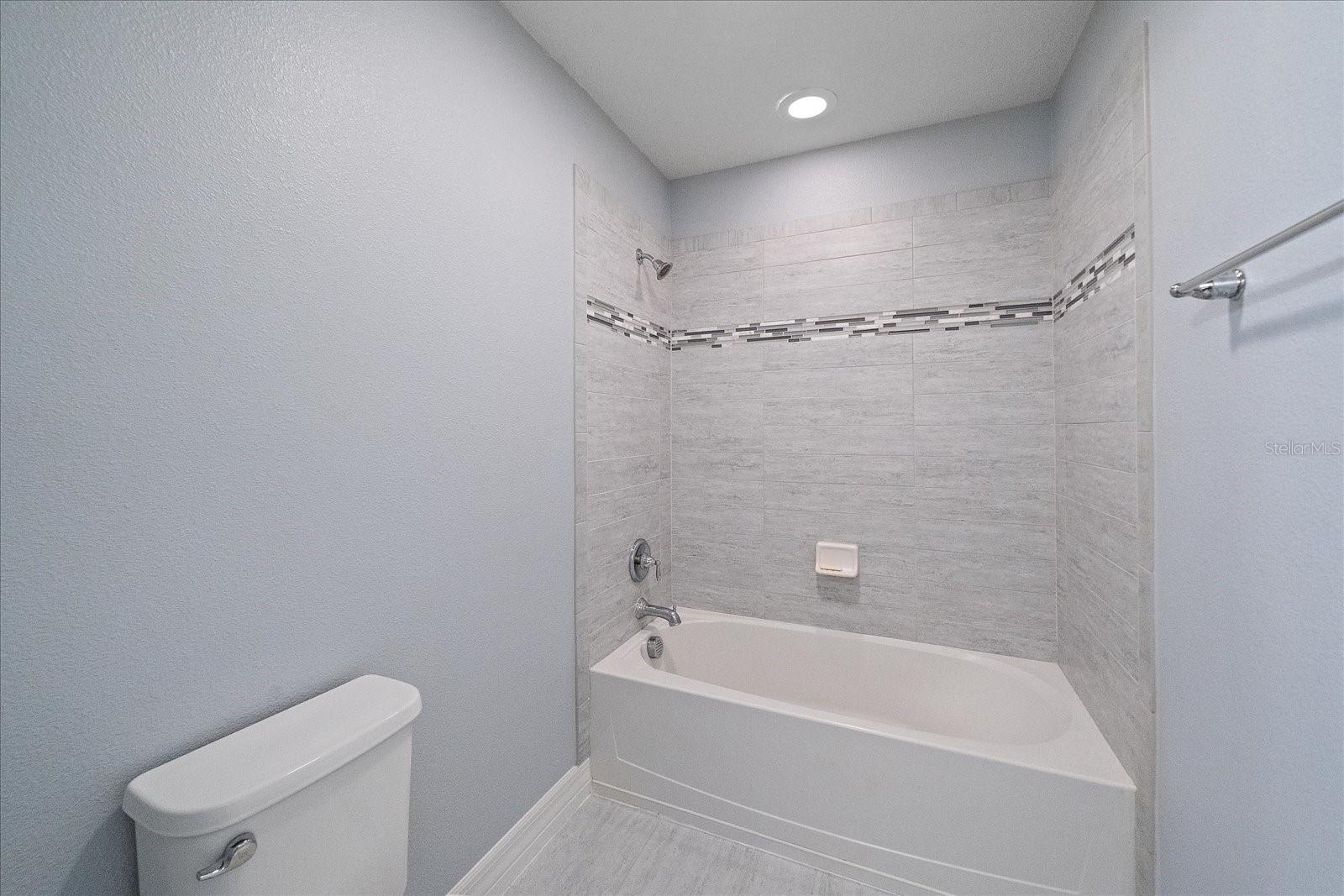 Image 48 of 52 For 604 Bishop Bay Loop