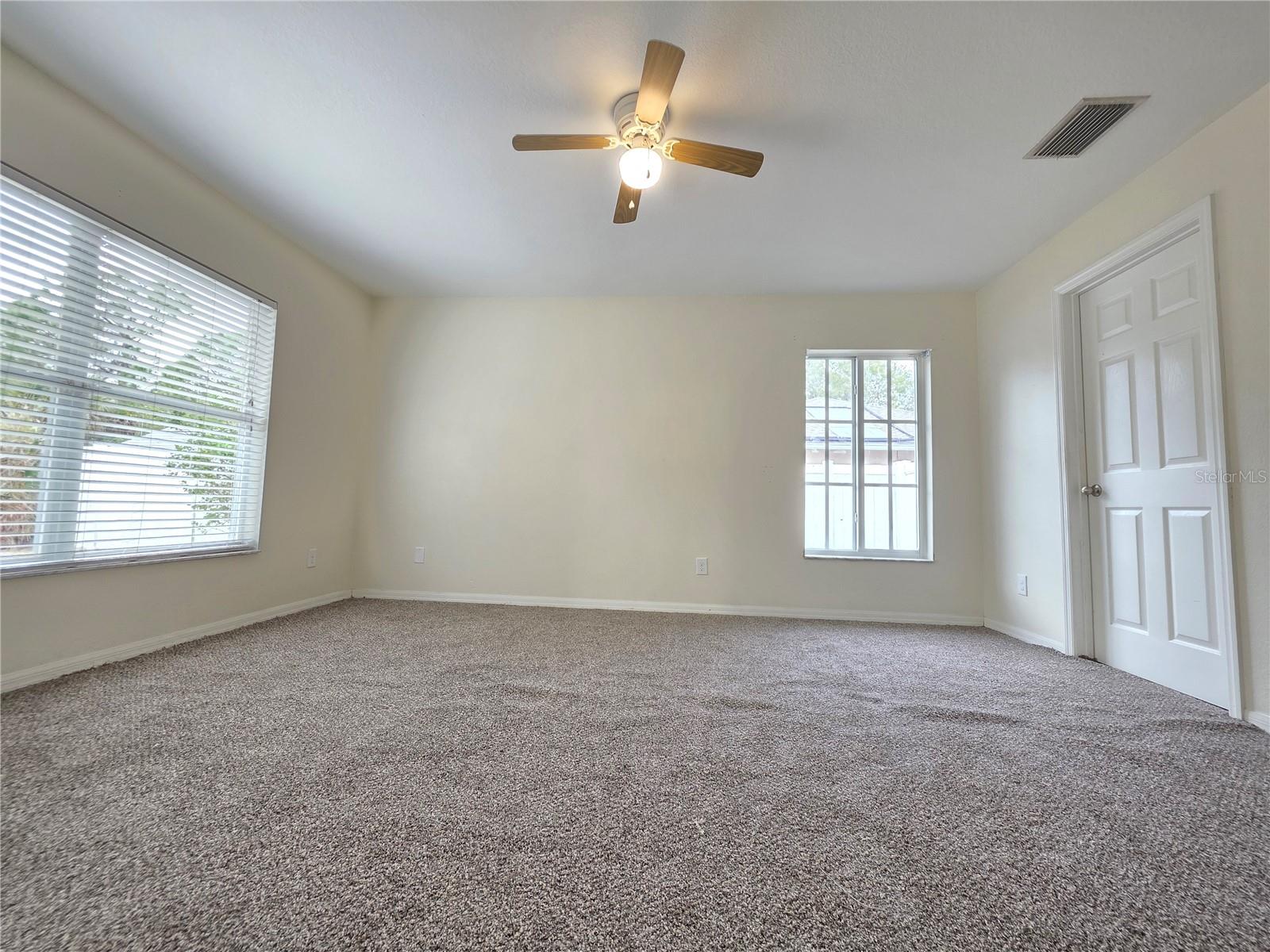 Image 4 of 21 For 2789 Coolidge Avenue