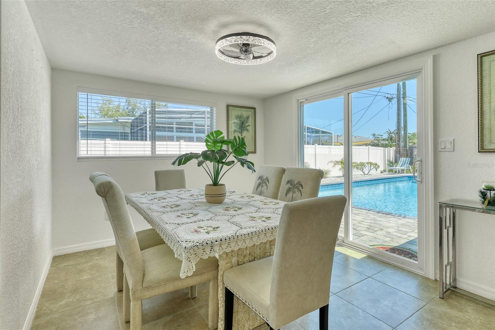 Image 10 of 50 For 2605 Sunnybrook Drive