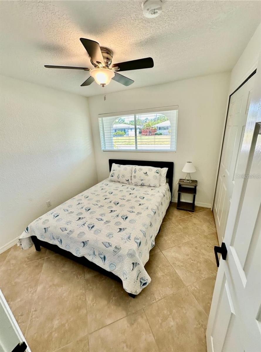 Image 20 of 50 For 2605 Sunnybrook Drive