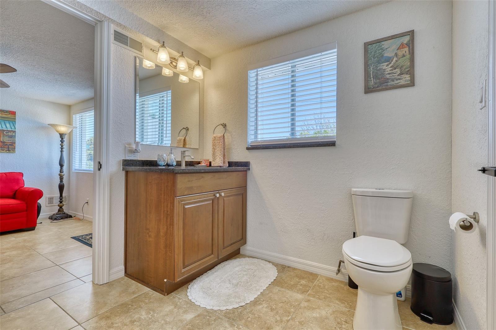 Image 32 of 50 For 2605 Sunnybrook Drive