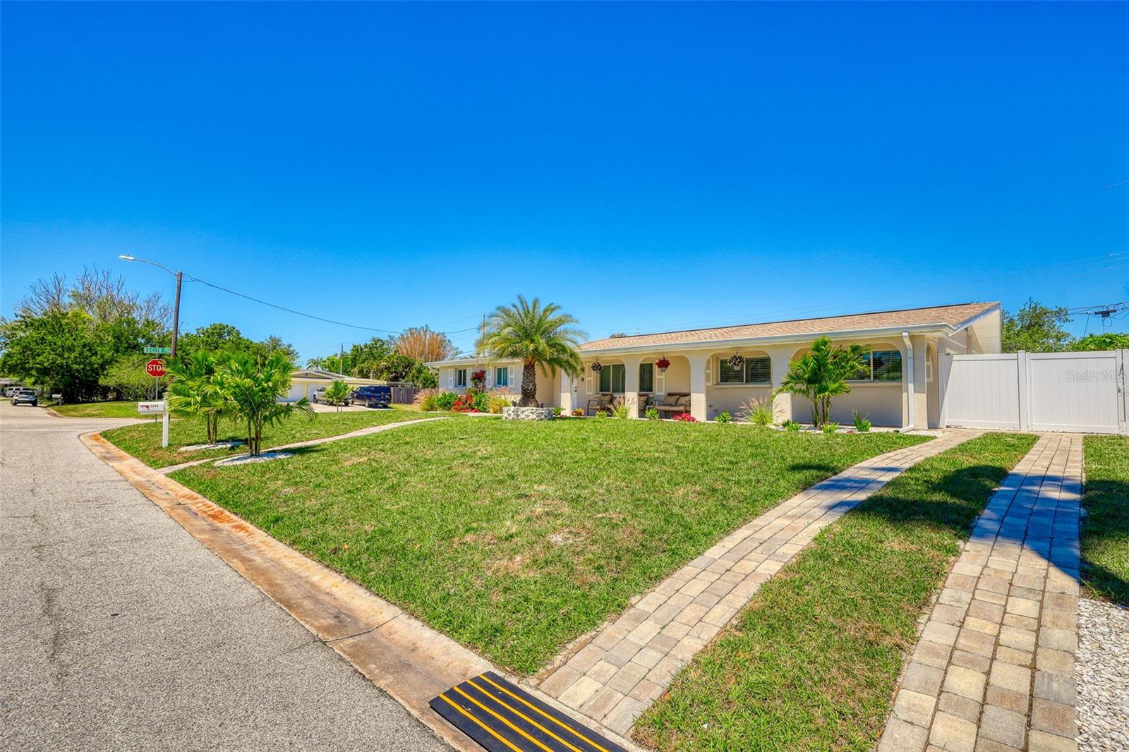 Image 46 of 50 For 2605 Sunnybrook Drive