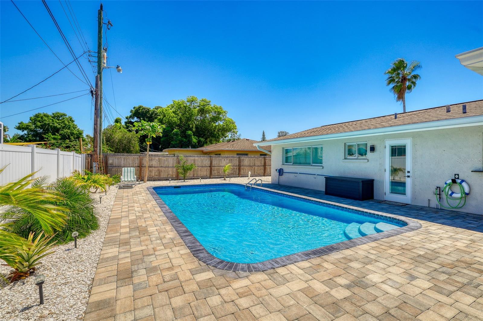 Image 5 of 50 For 2605 Sunnybrook Drive