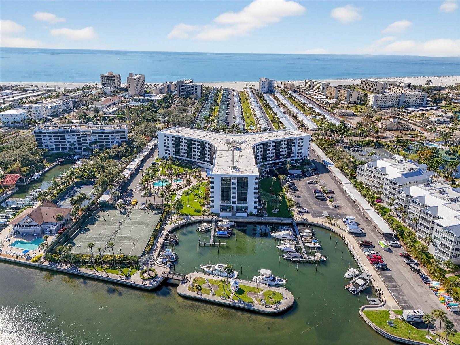 Image 48 of 52 For 5855 Midnight Pass Road 408