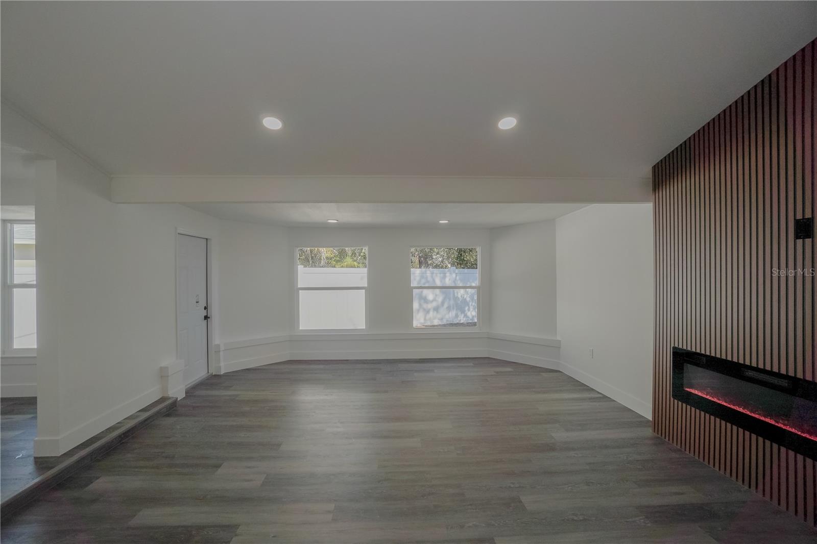 Image 14 of 63 For 1797 Birch Drive