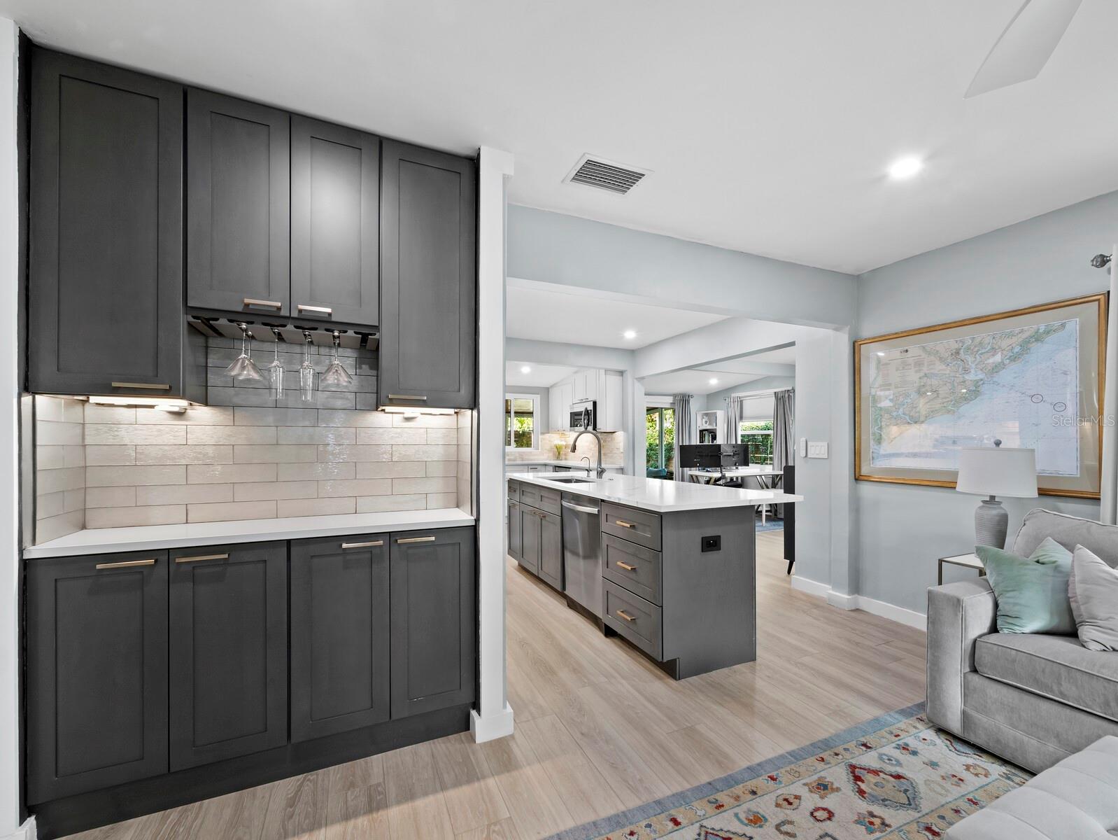 Image 2 of 29 For 2421 Prospect Street