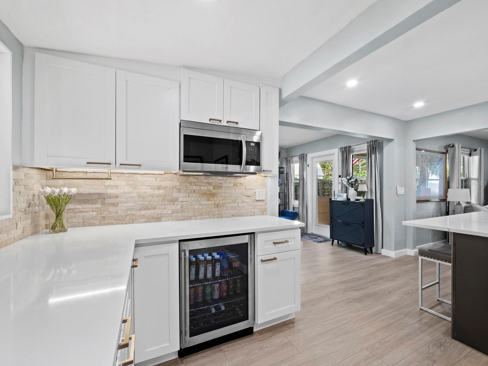 Image 9 of 29 For 2421 Prospect Street