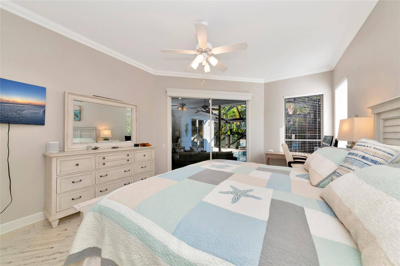 Image 17 of 50 For 201 Americas Cup Boulevard