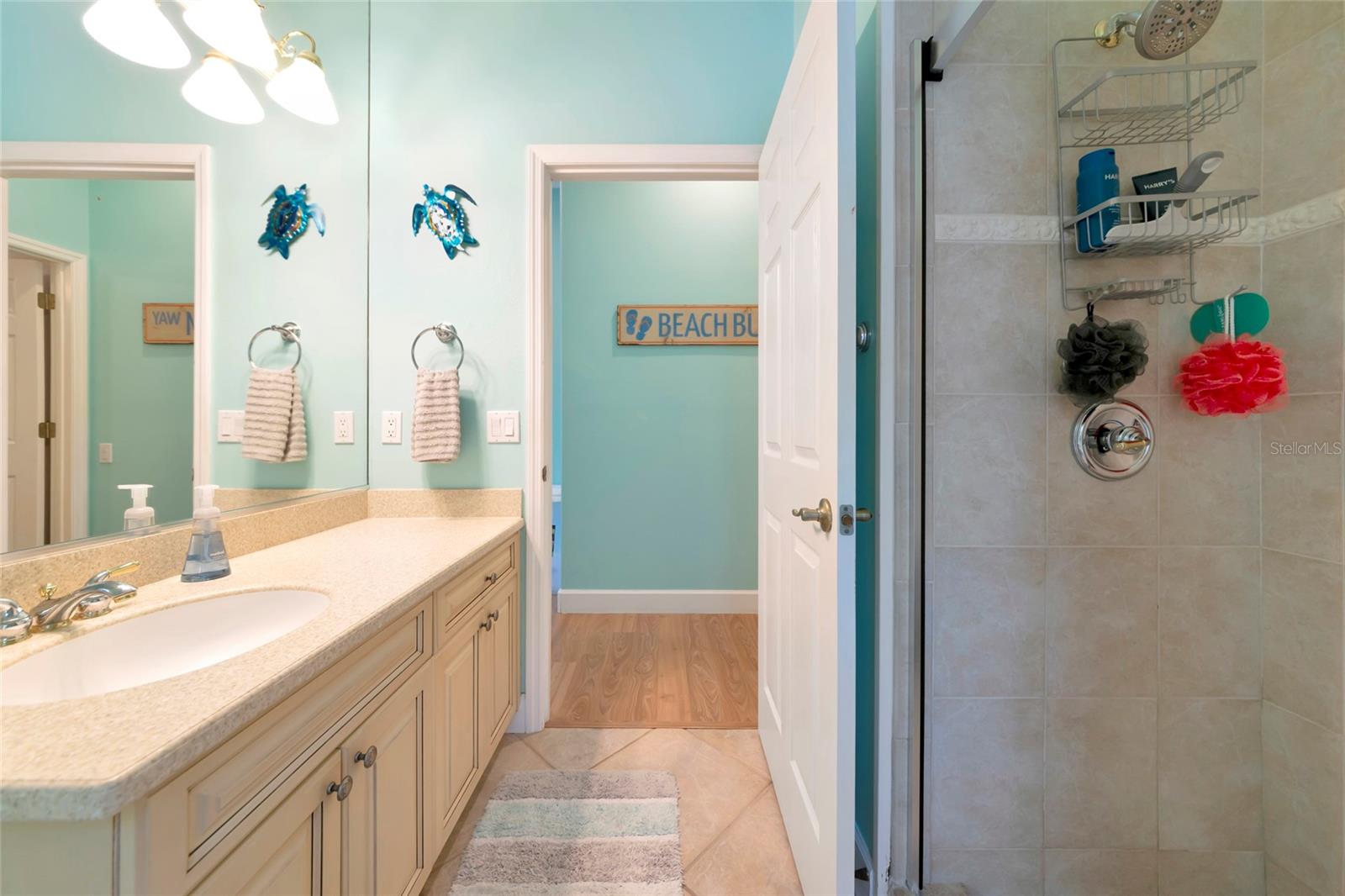 Image 25 of 50 For 201 Americas Cup Boulevard