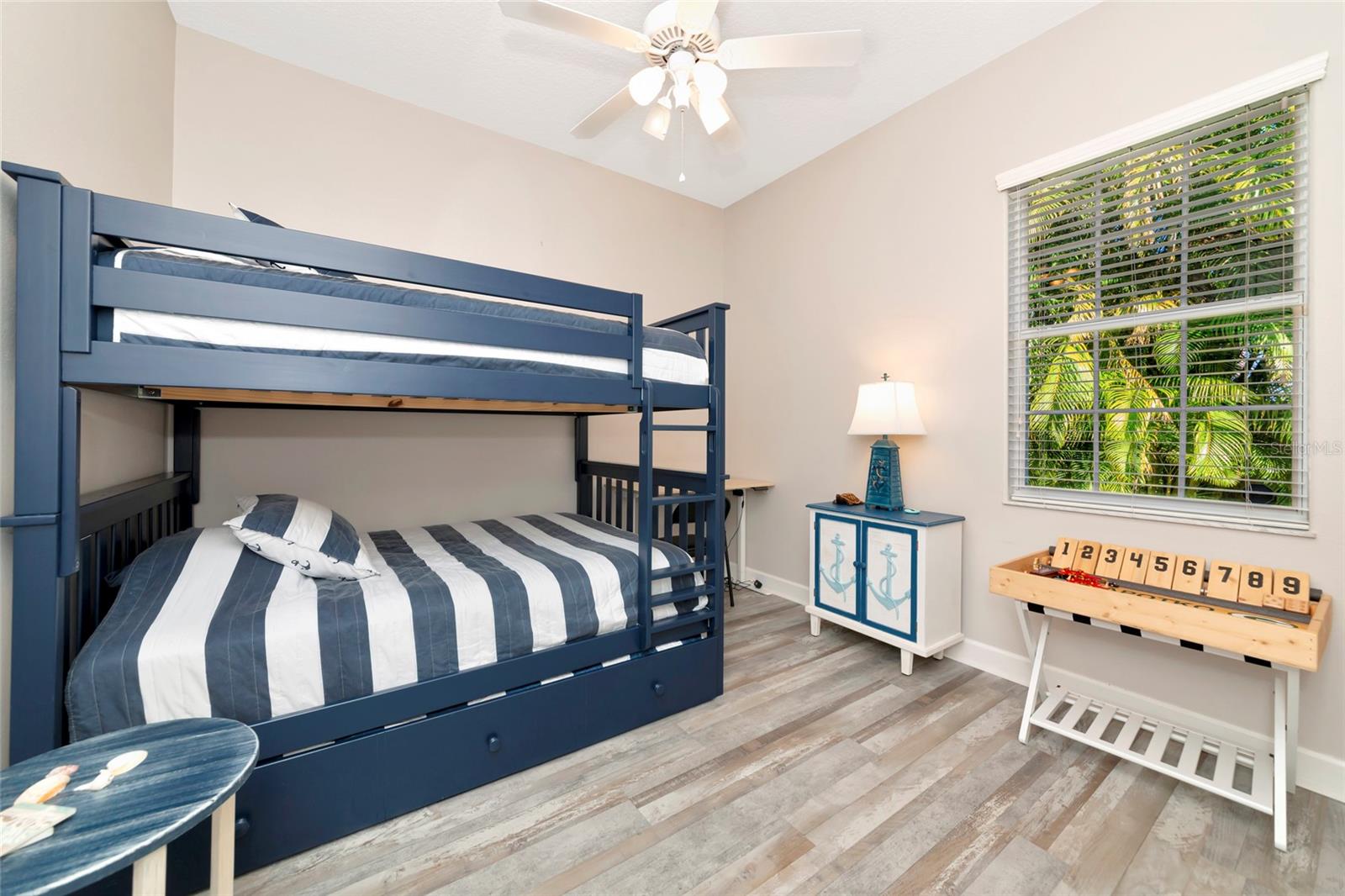 Image 27 of 50 For 201 Americas Cup Boulevard