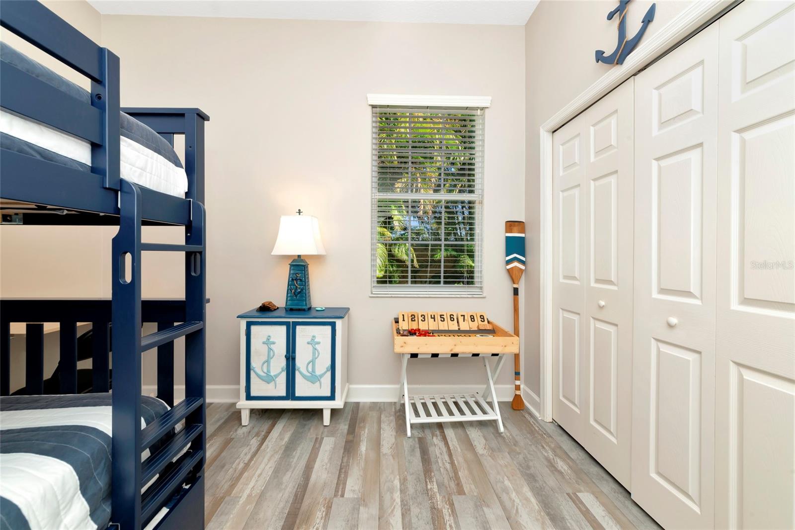 Image 28 of 50 For 201 Americas Cup Boulevard