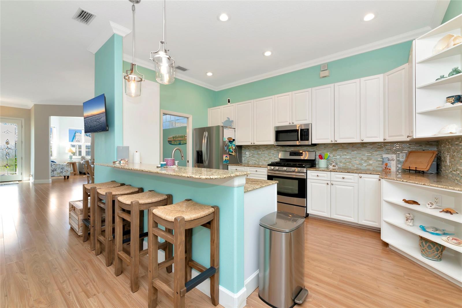 Image 29 of 50 For 201 Americas Cup Boulevard